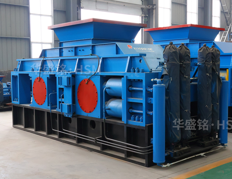 什么設(shè)備可破碎可制砂？新型對(duì)輥制砂機(jī)多少錢(qián)一臺(tái)？